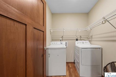 611 Mari-dean Boulevard Lake Crystal MN 56055