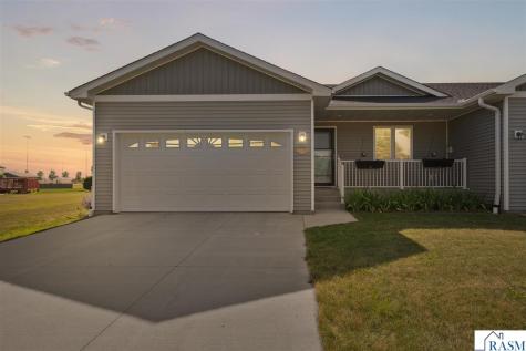 611 Mari-dean Boulevard Lake Crystal MN 56055
