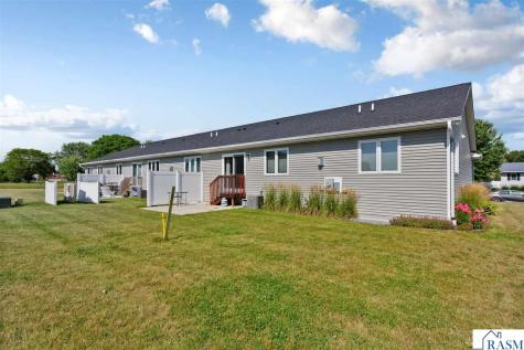 611 Mari-dean Boulevard Lake Crystal MN 56055