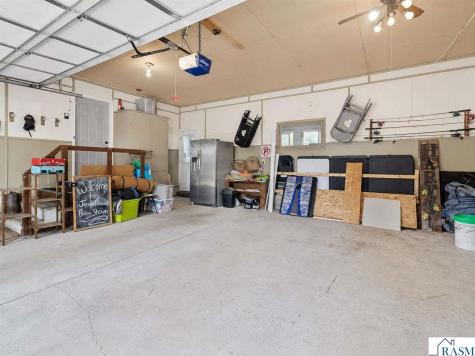 313 SE 1st Street Madelia MN 56062