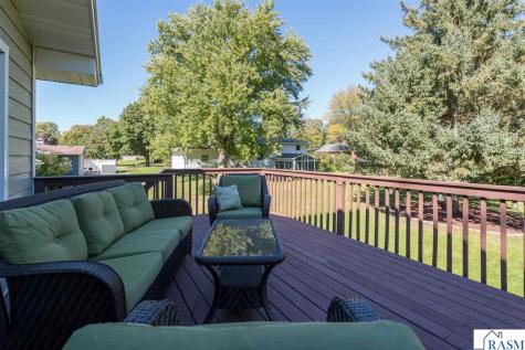 204 Viking Drive Mankato MN 56001