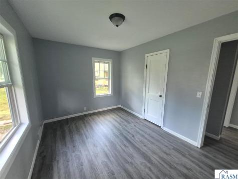 1116 N Armstrong Boulevard St. James MN 56081