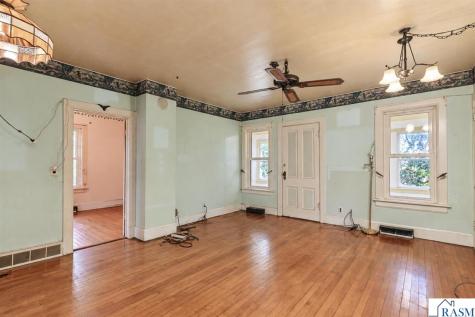 42328 750th Avenue St. James MN 56081