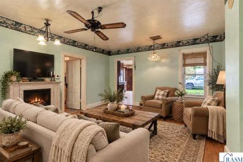 42328 750th Avenue St. James MN 56081