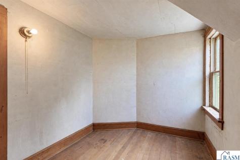 42328 750th Avenue St. James MN 56081