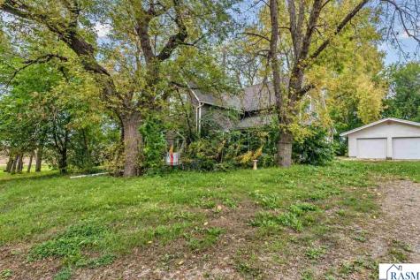 42328 750th Avenue St. James MN 56081