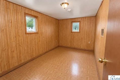 315 NE Buck Avenue Madelia MN 56062