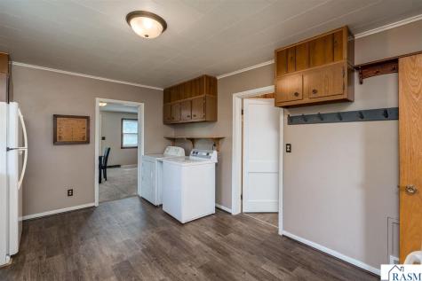 106 W South Street Janesville MN 56048