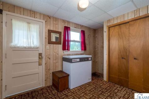 106 W South Street Janesville MN 56048