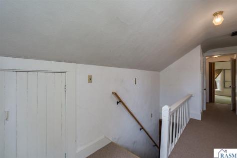 106 W South Street Janesville MN 56048