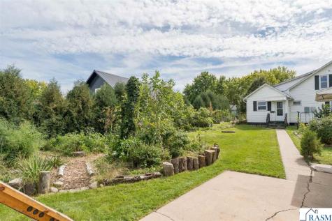 106 W South Street Janesville MN 56048
