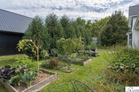 106 W South Street Janesville MN 56048