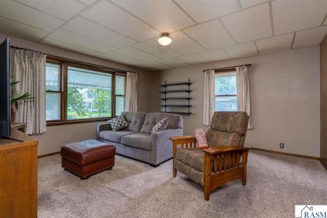106 W South Street Janesville MN 56048