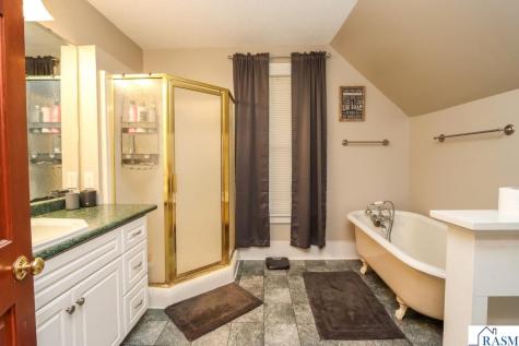 155 2nd Street Delhi MN 56283