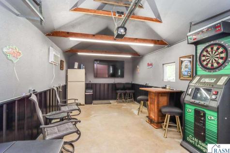 155 2nd Street Delhi MN 56283