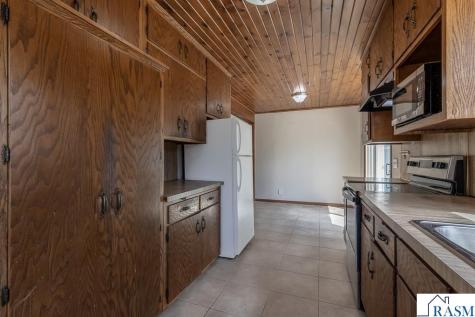 802 Center Street North Mankato MN 56003