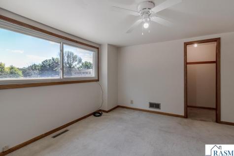 802 Center Street North Mankato MN 56003