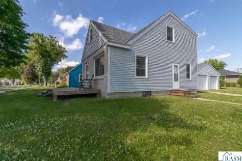802 Center Street North Mankato MN 56003
