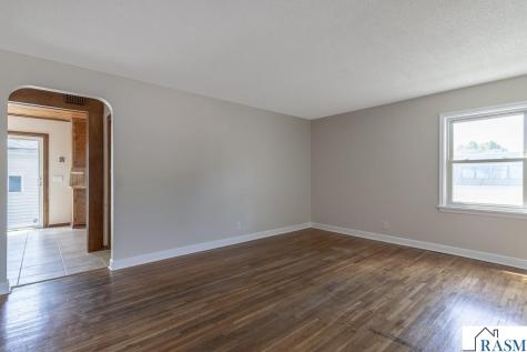 802 Center Street North Mankato MN 56003
