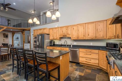 1139 Birch Avenue Mankato MN 56001