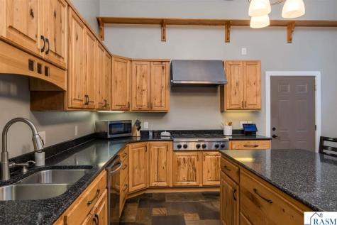 1139 Birch Avenue Mankato MN 56001