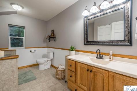 1139 Birch Avenue Mankato MN 56001