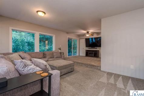 1139 Birch Avenue Mankato MN 56001