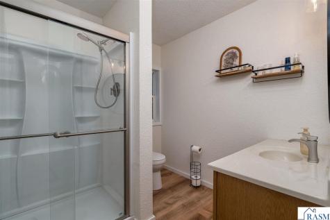 1139 Birch Avenue Mankato MN 56001