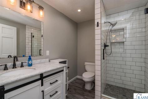 1139 Birch Avenue Mankato MN 56001