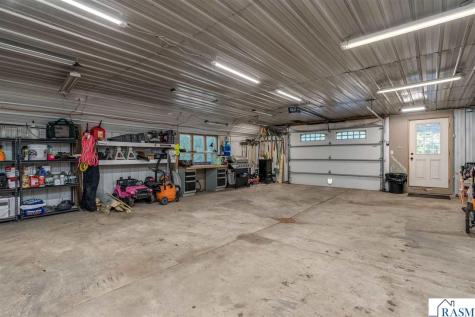 1139 Birch Avenue Mankato MN 56001