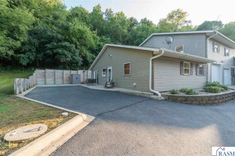 1139 Birch Avenue Mankato MN 56001