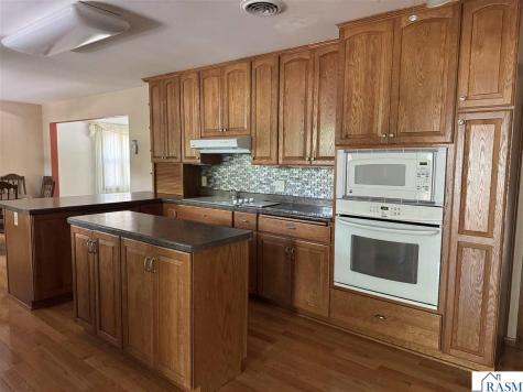 799 SW 4 Street Wells MN 56097-4302