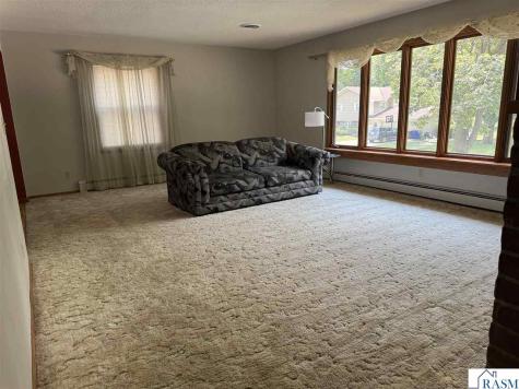 799 SW 4 Street Wells MN 56097-4302