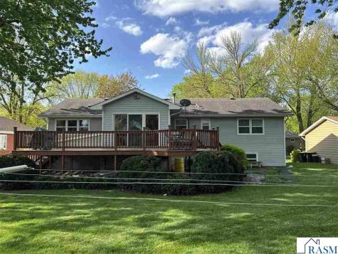 799 SW 4 Street Wells MN 56097-4302