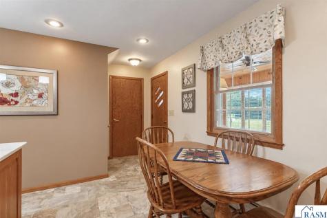 507 SW 1st Street Madelia MN 56062