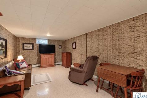 507 SW 1st Street Madelia MN 56062