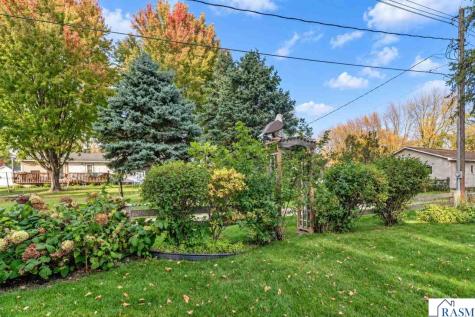 507 SW 1st Street Madelia MN 56062
