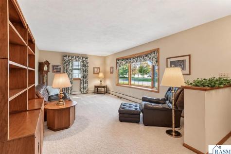 507 SW 1st Street Madelia MN 56062