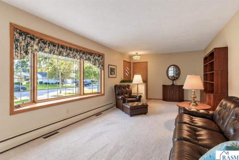 507 SW 1st Street Madelia MN 56062