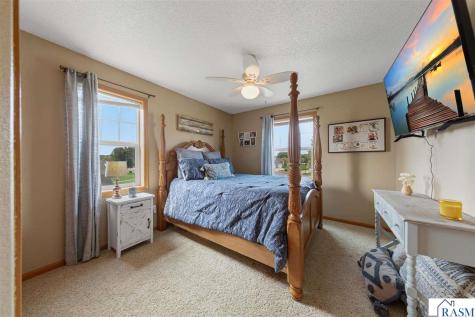 2502 NE 6th Street Waseca MN 56093