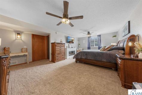 2502 NE 6th Street Waseca MN 56093