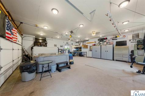 2502 NE 6th Street Waseca MN 56093