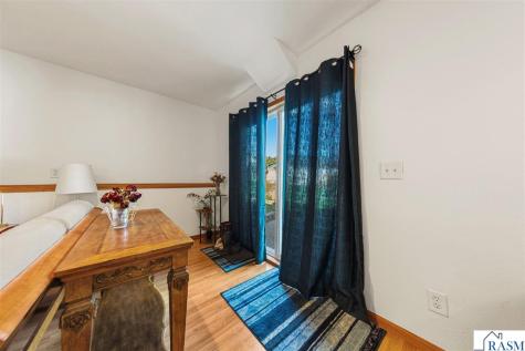 829 Tanager Road Mankato MN 56001