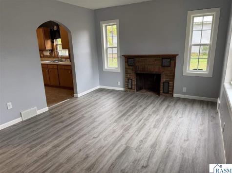 1116 N Armstrong Boulevard St. James MN 56081