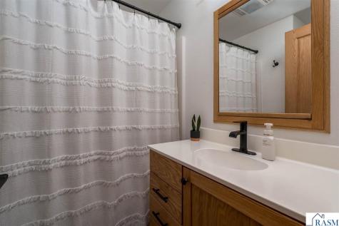 705 Wall Street North Mankato MN 56003