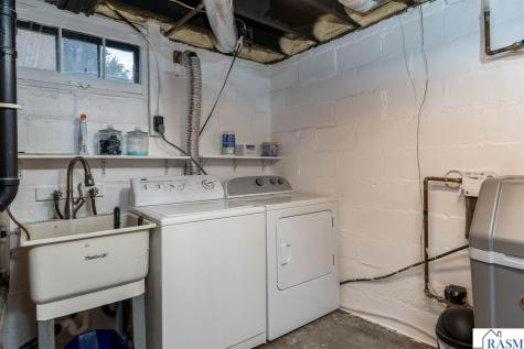 705 Wall Street North Mankato MN 56003