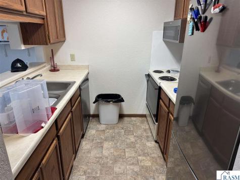 1000 S 9th Street St. James MN 56081