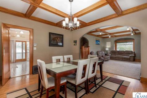 202 N Logan Street Lake Crystal MN 56055