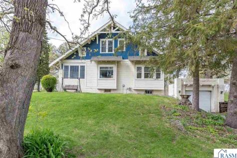 202 N Logan Street Lake Crystal MN 56055