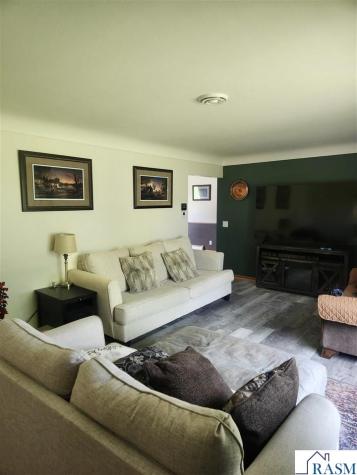 33080 533rd Avenue Lafayette MN 56054